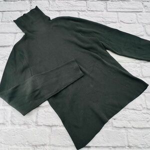 Canvasbacks Forest Green Turtleneck Sweater Size Medium Silk Blend Fine Knit
